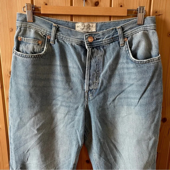 We the free Maggie mid rise straight leg jeans- Size 28 - Picture 3 of 11